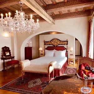 Hotell Alchymist Castle